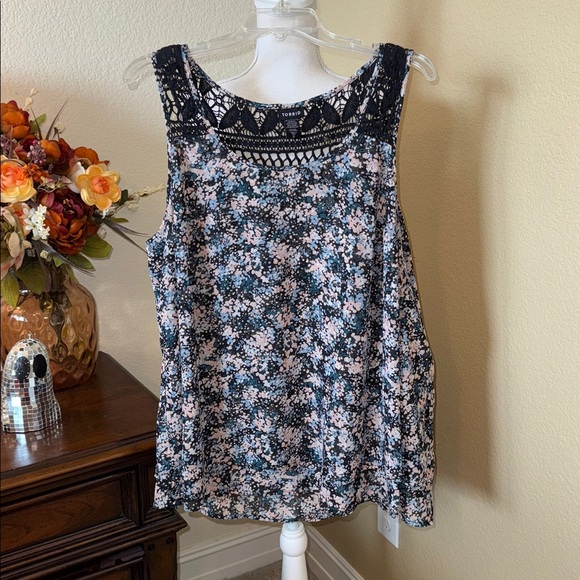Torrid floral layered chiffon crochet blouse Top Shirt Sz 2X - Picture 3 of 4